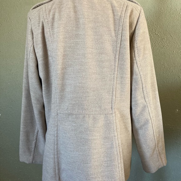 NWT H&M Beige Double Breasted Coat - Picture 7 of 7